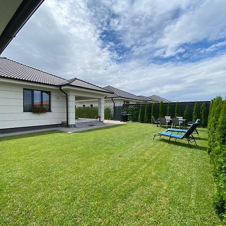 Class Luxury Residence Сату-Маре Екстер'єр фото